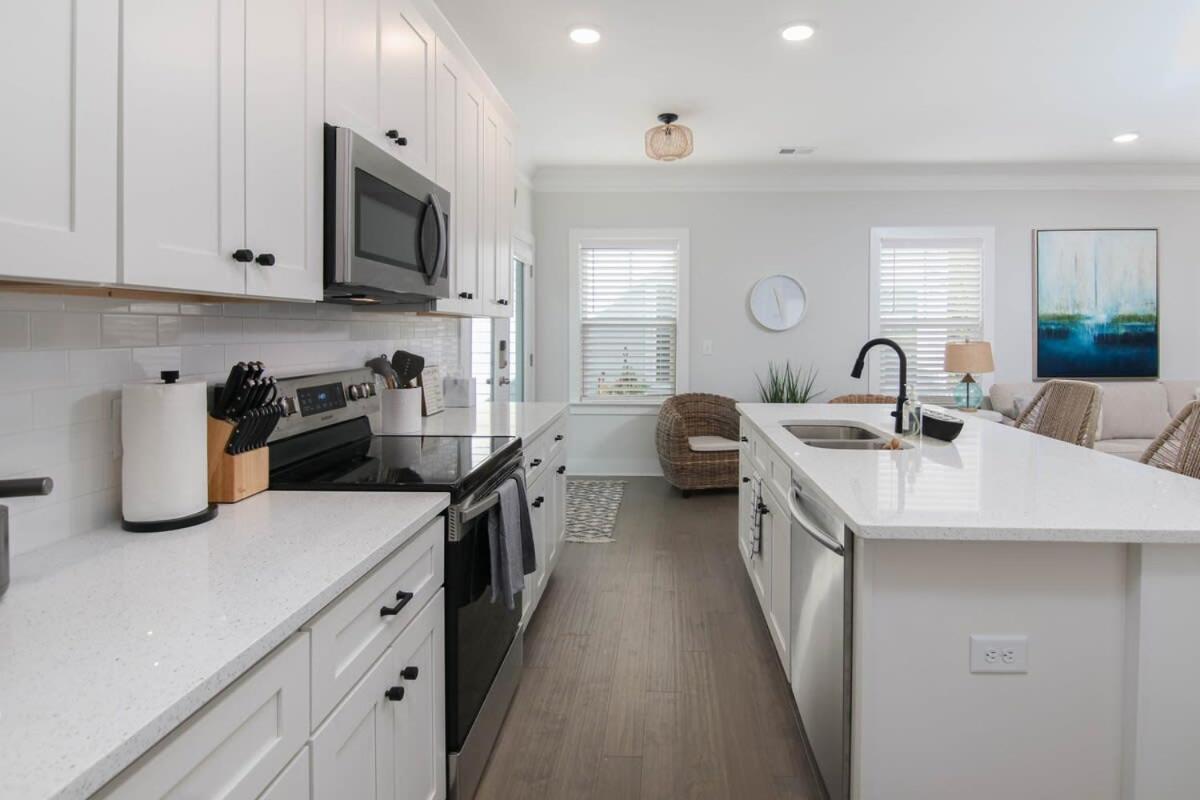 Southern Charming New Home Mins To Beach & Dwntn Charleston Zewnętrze zdjęcie