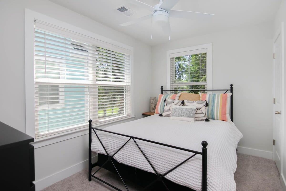 Southern Charming New Home Mins To Beach & Dwntn Charleston Zewnętrze zdjęcie