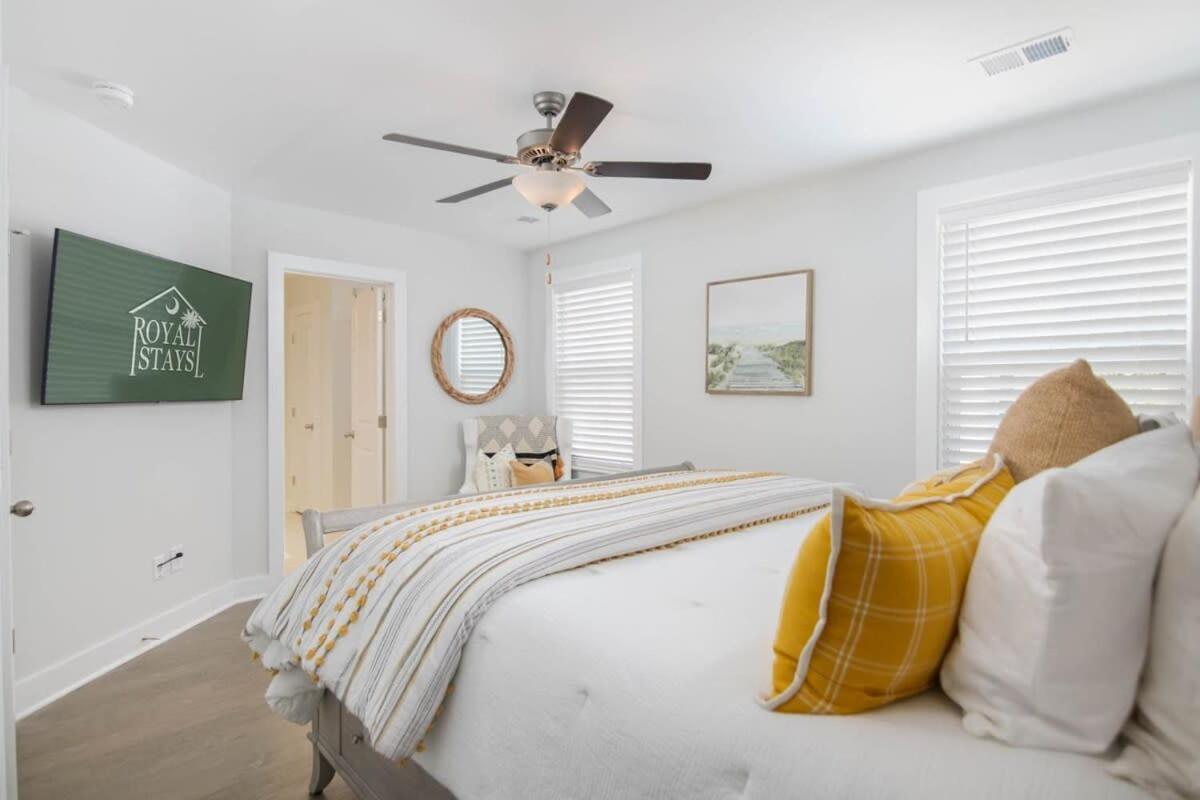Southern Charming New Home Mins To Beach & Dwntn Charleston Zewnętrze zdjęcie