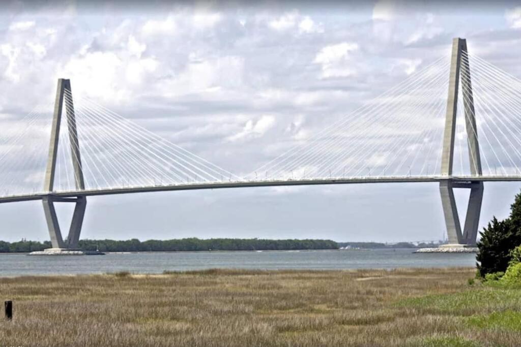 Southern Charming New Home Mins To Beach & Dwntn Charleston Zewnętrze zdjęcie